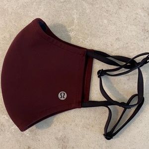 Lululemon Mask